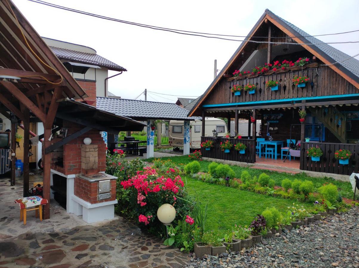 Hotel Casa Toth Din Tipterai Vişeu de Sus Esterno foto