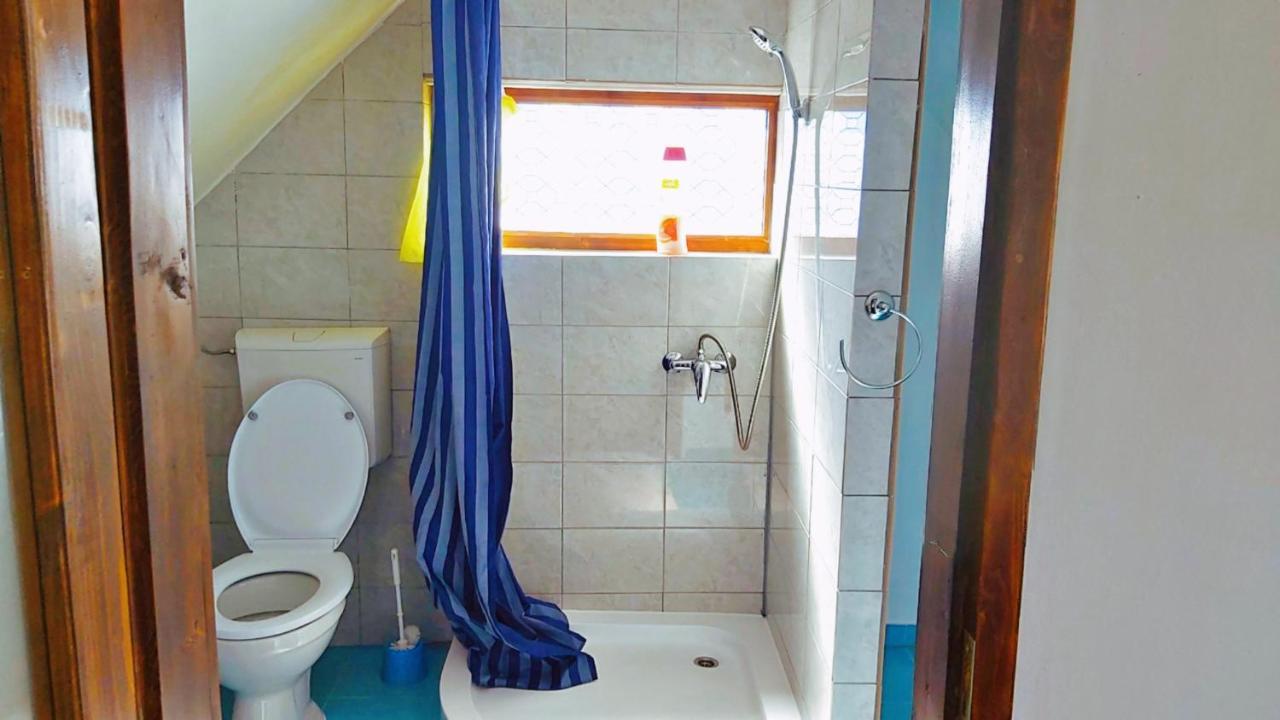Hotel Casa Toth Din Tipterai Vişeu de Sus Esterno foto